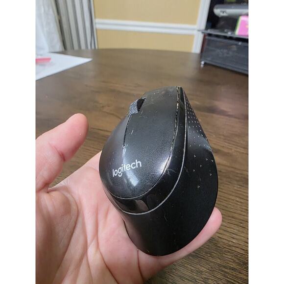 Logitech M275 Wireless Computer Mouse No USB Receiver Dongle - Picture 8 of 12